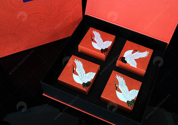 Mẫu thiết kế sang trọng cho hộp bánh 